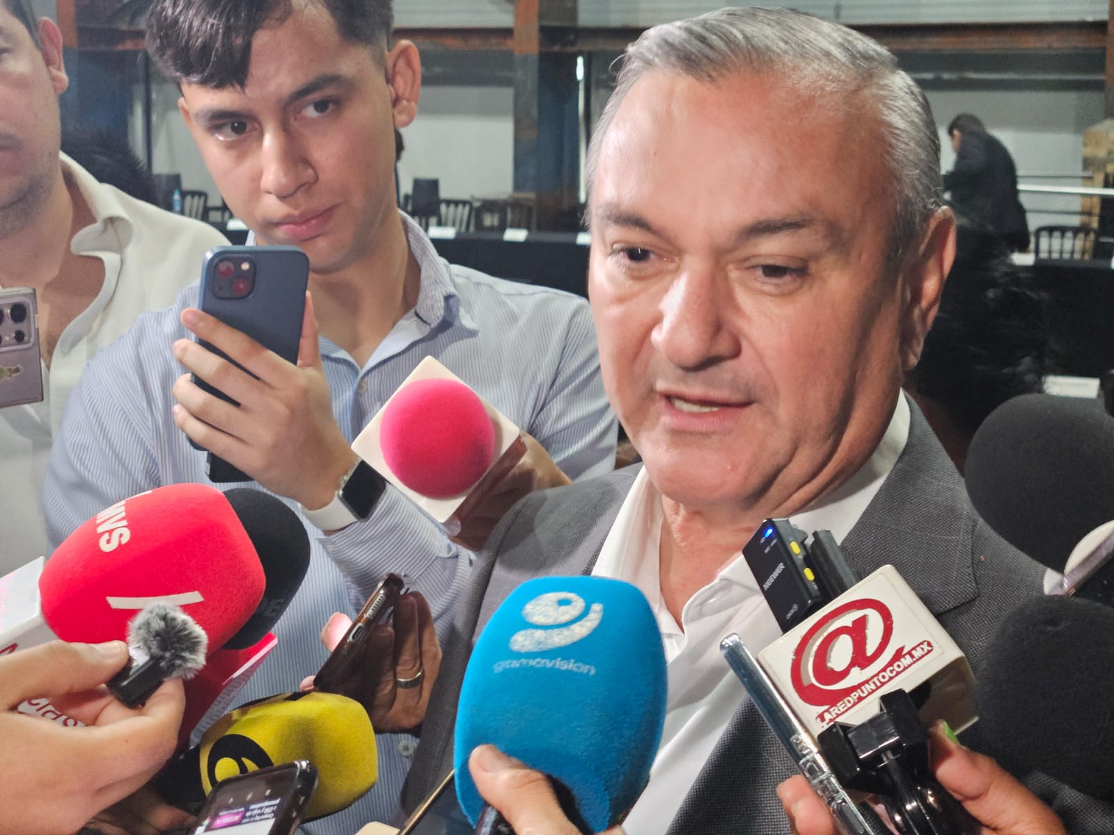 Apoya Guadalupe a familias con entrega de 85 mil paquetes escolares