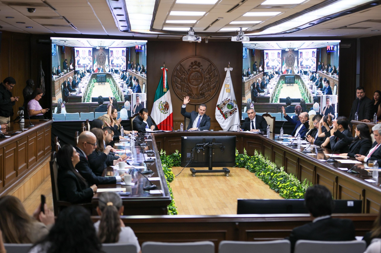Aprueba Cabildo convenio con la Federación para facilitar el diseño del nuevo tren de pasajeros