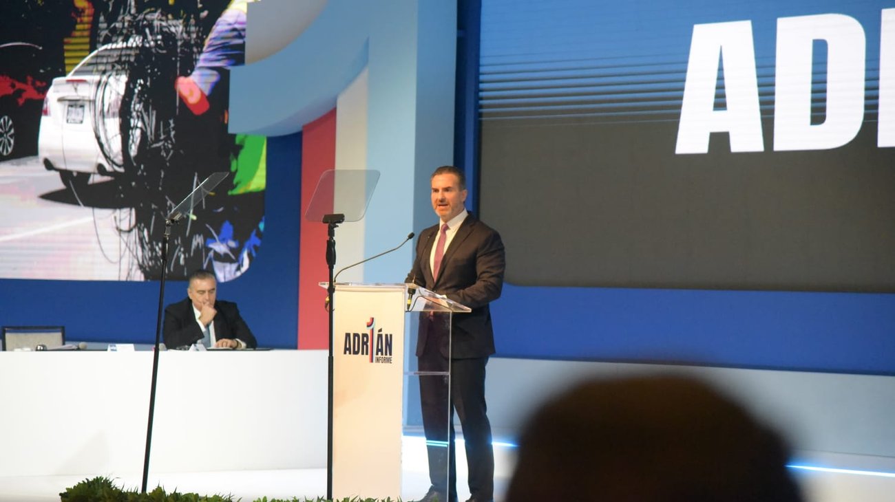Adrián de la Garza presume avances en seguridad y movilidad en su Primer Informe