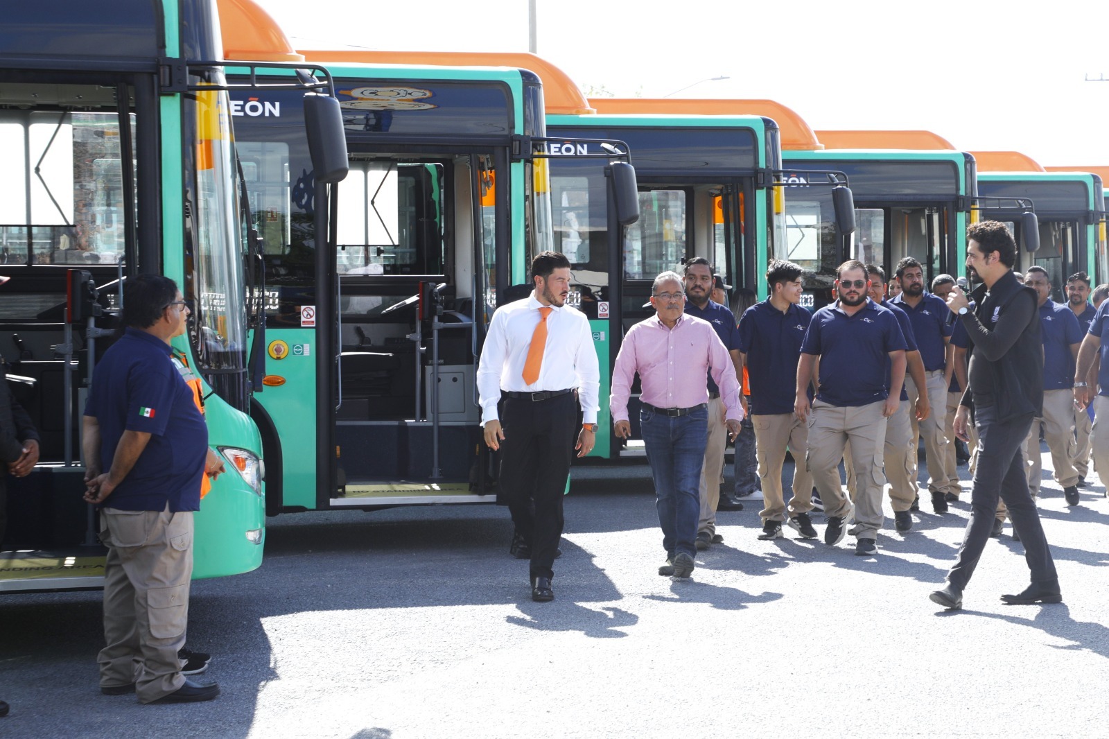 Suman Escobedo y Gobierno Estatal más rutas para una mejor movilidad