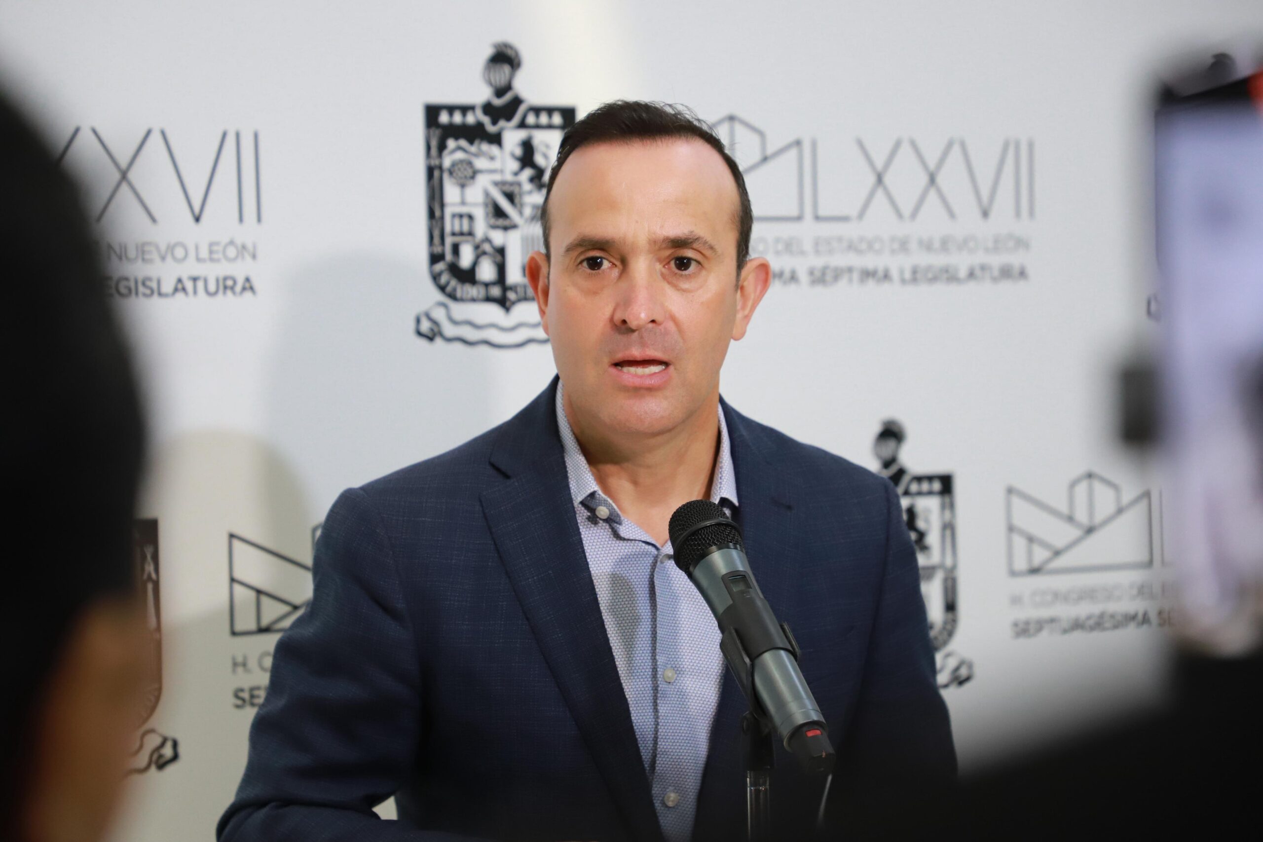 Propone Carlos de la Fuente permiso turístico para vehículos foráneos