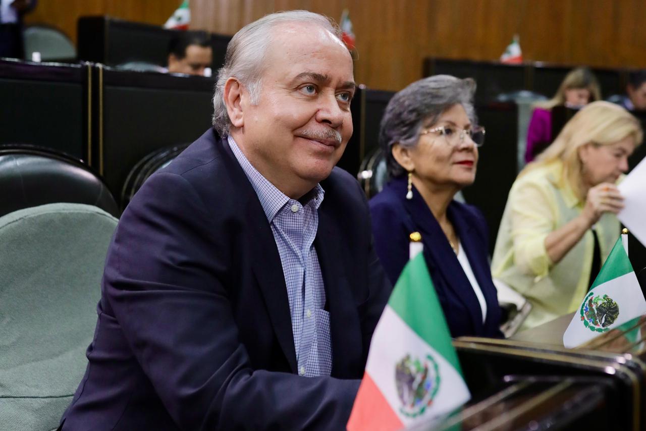 Propone Héctor Morales crear categoría “Trabajador”, en la Medalla “Fray Servando Teresa de Mier”