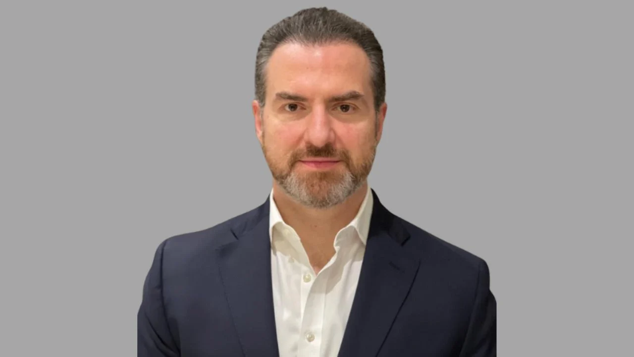 Invita Adrián a conocer el trabajo de la Policía de Monterrey en redes sociales