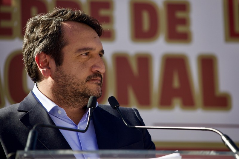 De gira en Nuevo León, Andy ahora descarta que AMLO reaparezca en diciembre con su libro