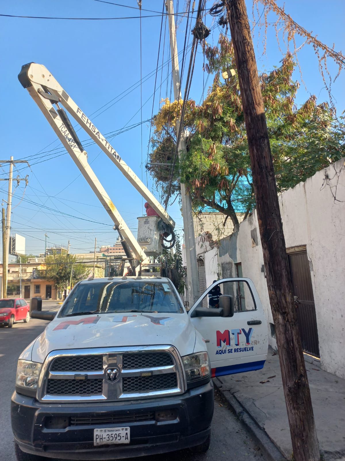 Refuerza Monterrey limpieza en alrededores de la Basílica de Guadalupe